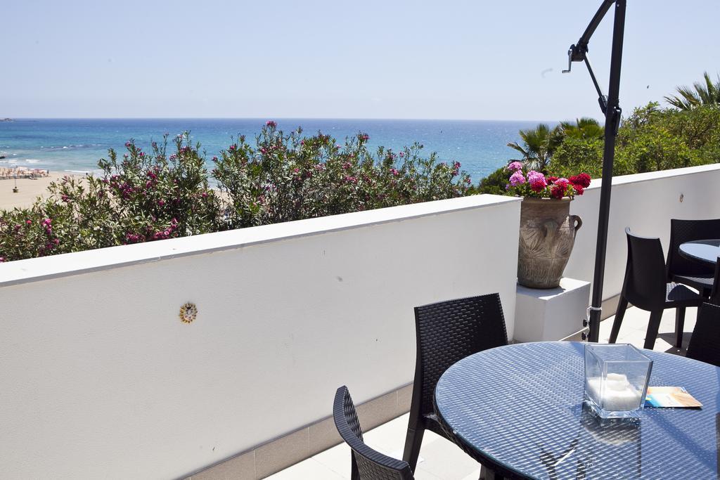 Hotel Club Helios Noto Exterior photo
