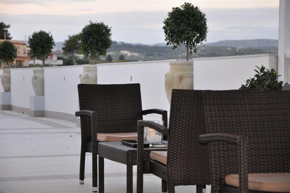 Hotel Club Helios Noto Exterior photo