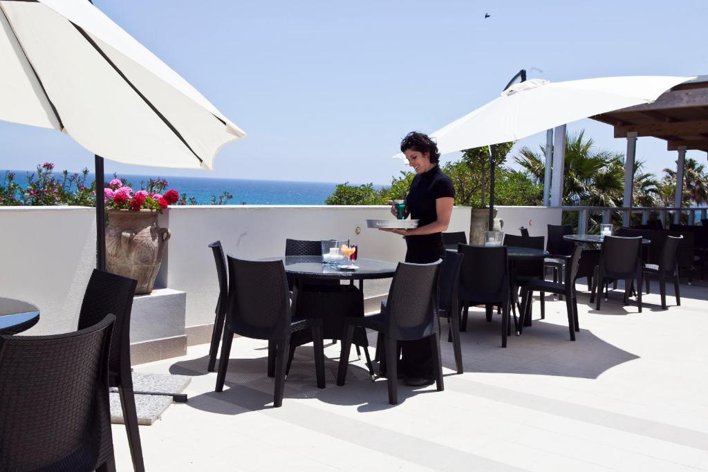 Hotel Club Helios Noto Exterior photo