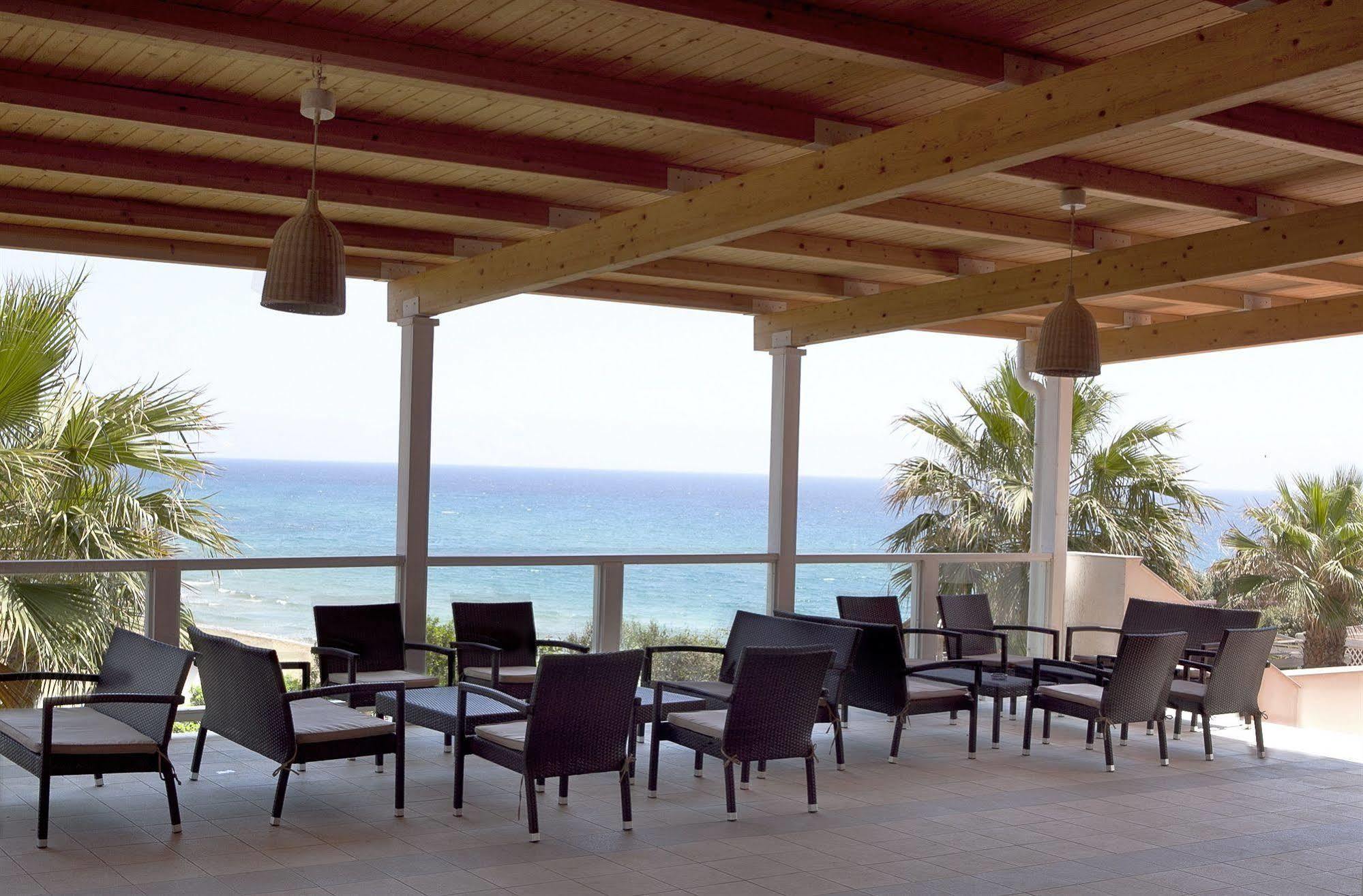 Hotel Club Helios Noto Exterior photo