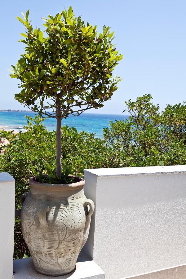 Hotel Club Helios Noto Exterior photo
